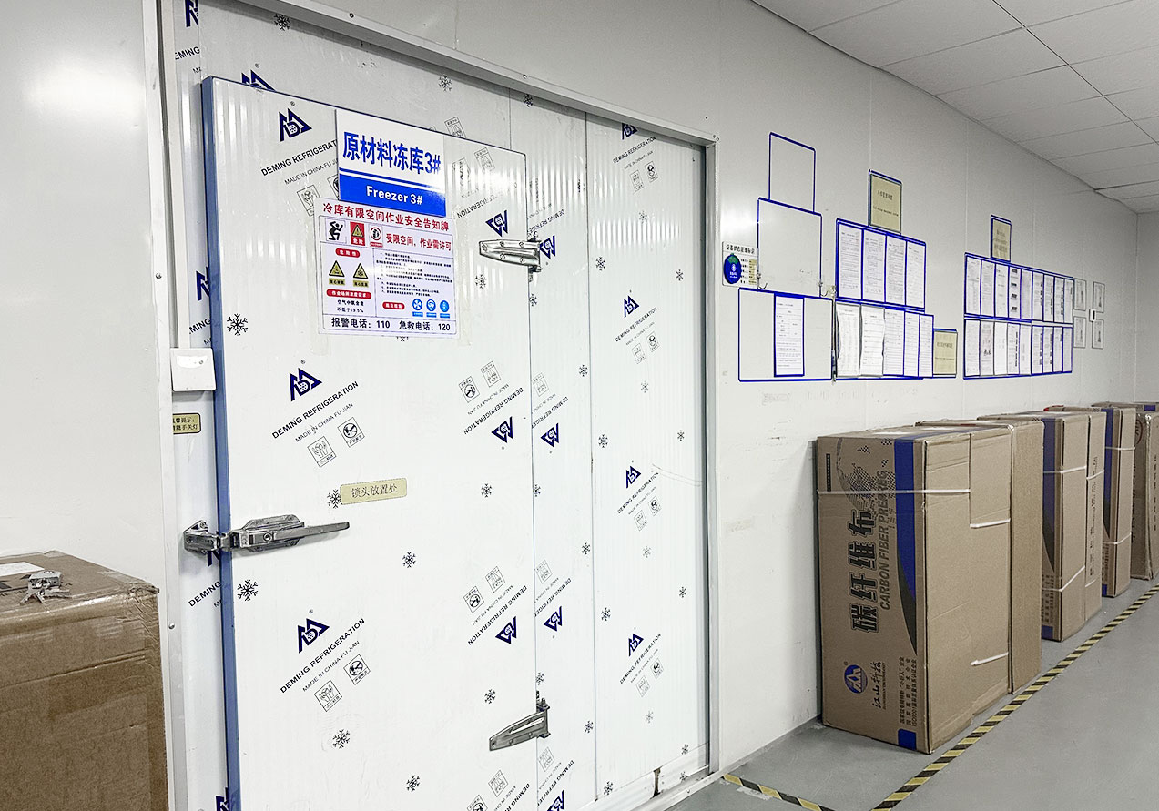 Climate-controlled prepreg material storage